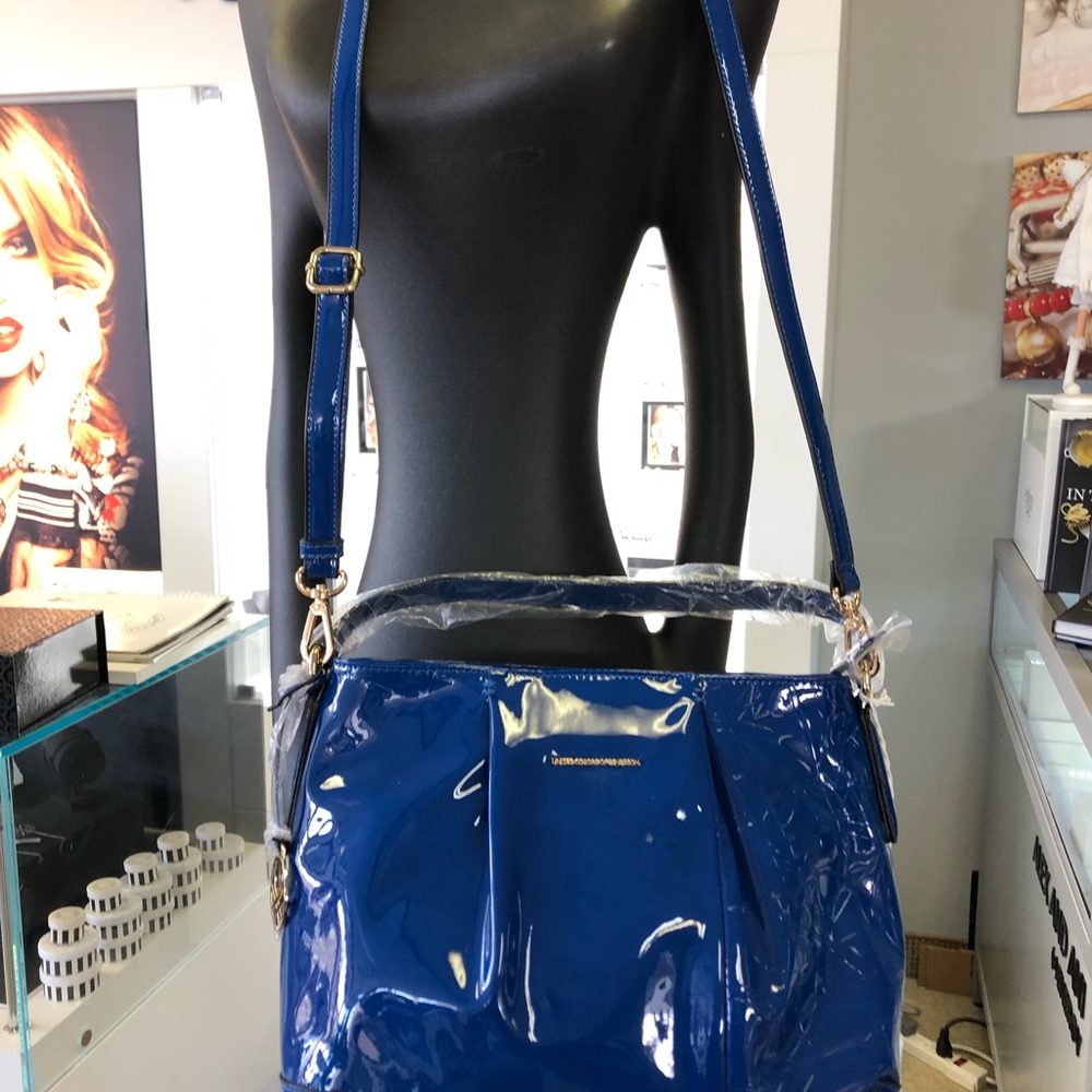 United Benetton purse